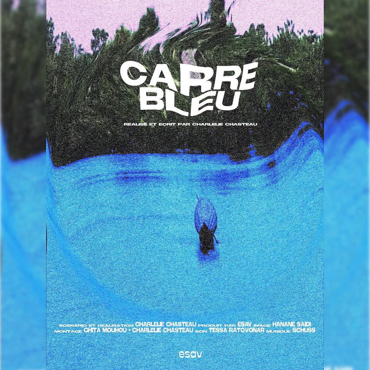 CARRÉ BLEU